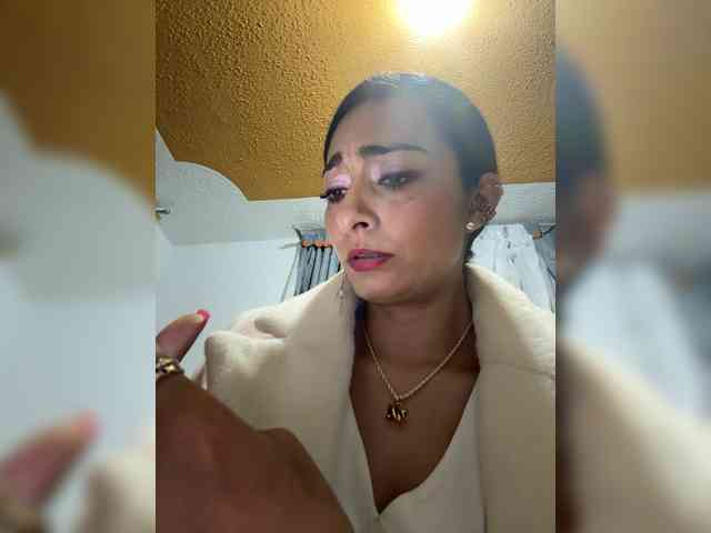 Bella-152 webcam