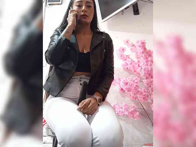 Bella-152 webcam
