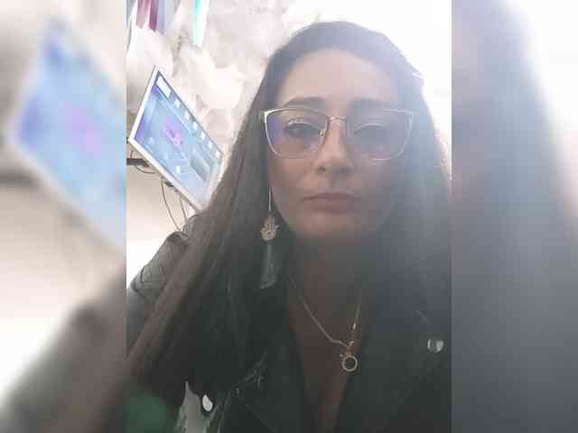 Bella-152 webcam