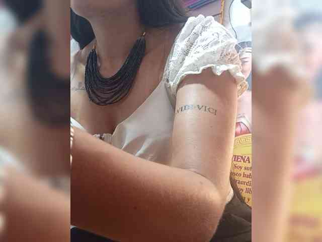 Bella-152 webcam