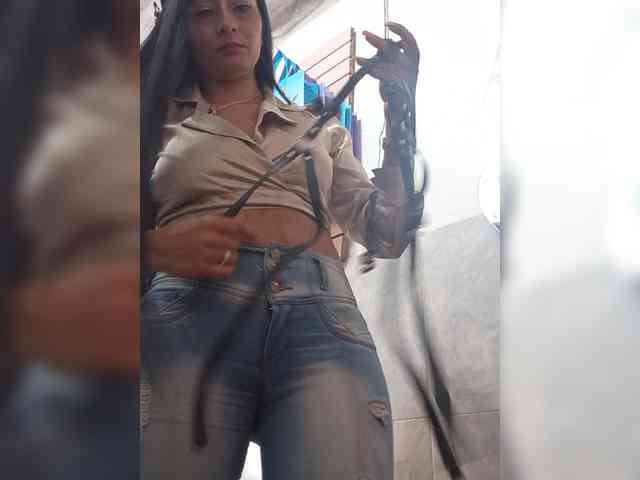 Bella-152 webcam