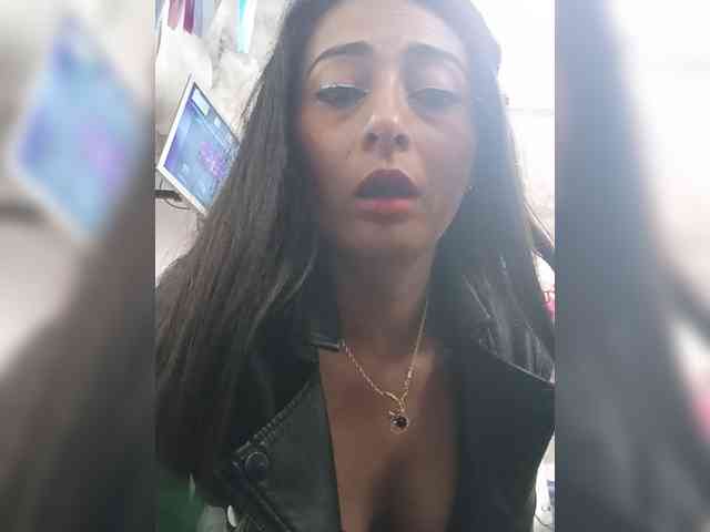 Bella-152 webcam