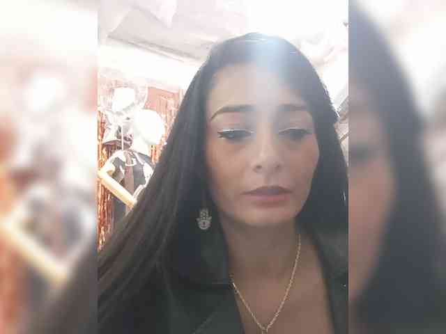 Bella-152 webcam