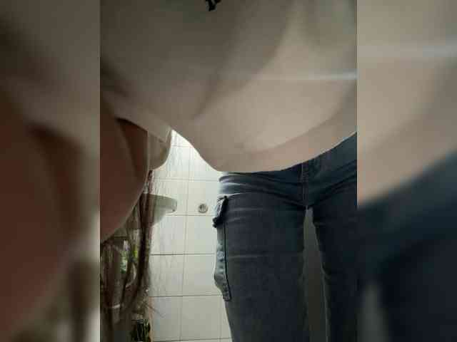 Bella-152 webcam