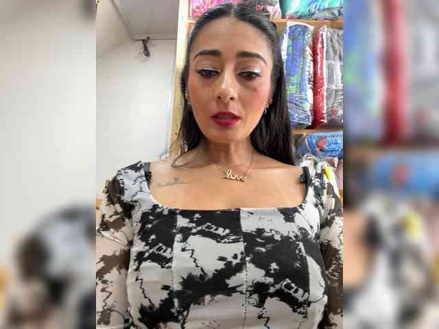 Bella-152 webcam