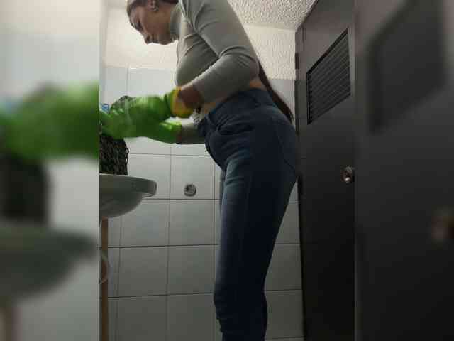 Bella-152 webcam