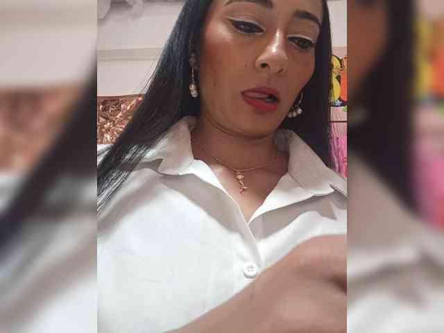 Bella-152 webcam