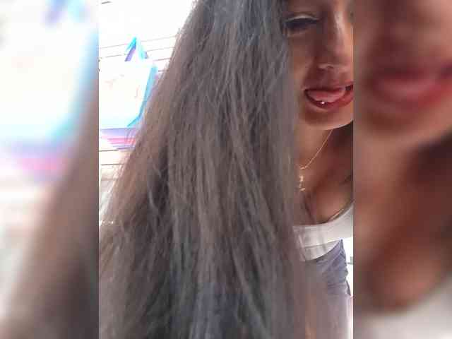 Bella-152 webcam