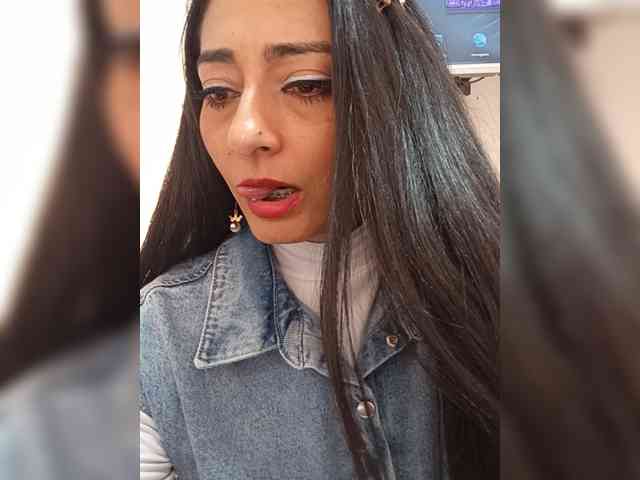 Bella-152 webcam