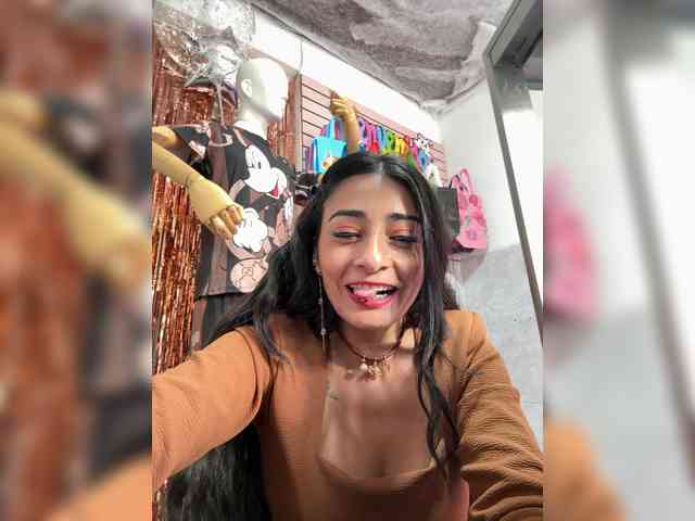 Bella-152 webcam