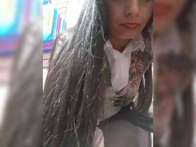 Bella-152 webcam