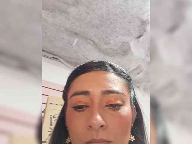 Bella-152 webcam