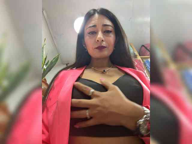Bella-152 webcam