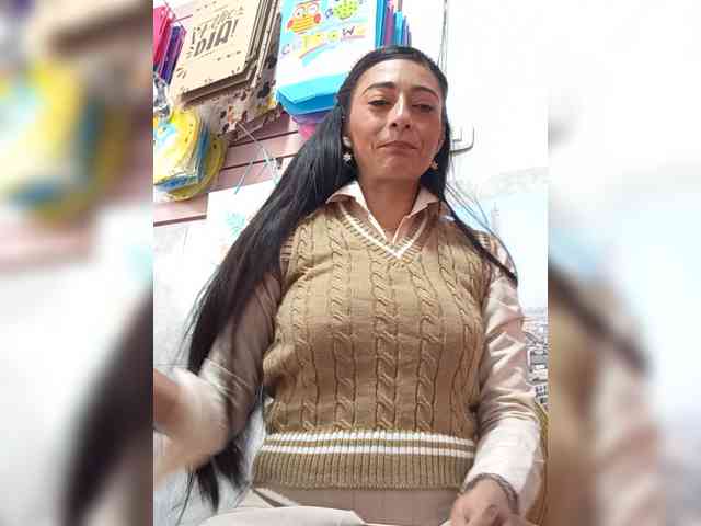 Bella-152 webcam