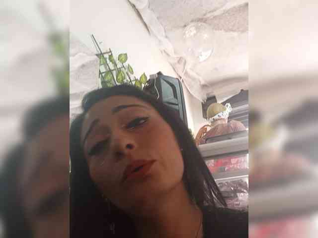Bella-152 webcam