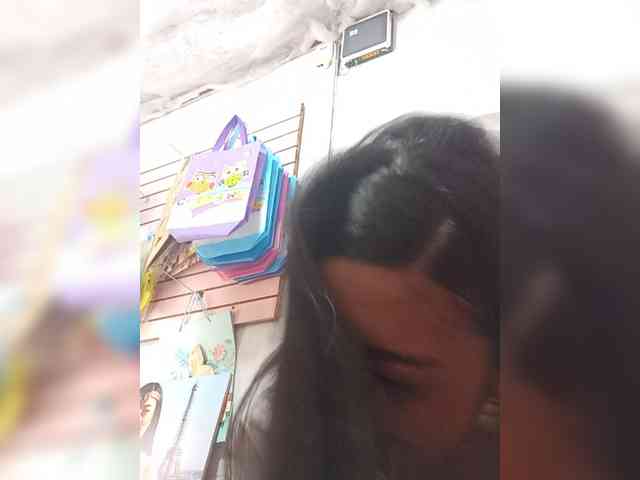 Bella-152 webcam