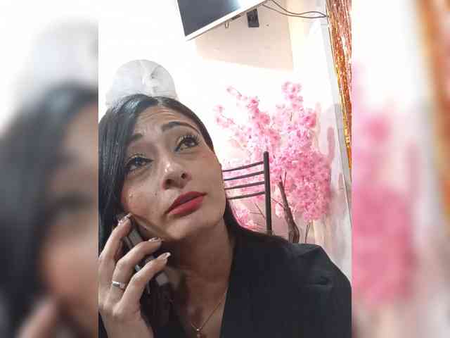 Bella-152 webcam