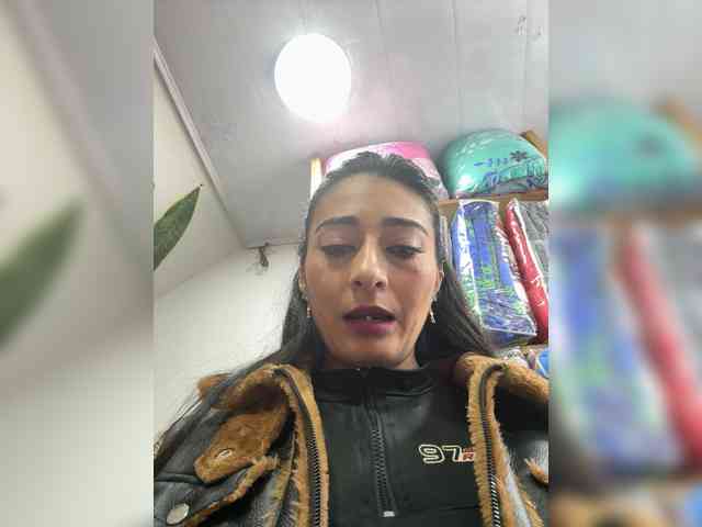 Bella-152 webcam