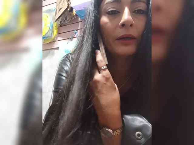 Bella-152 webcam