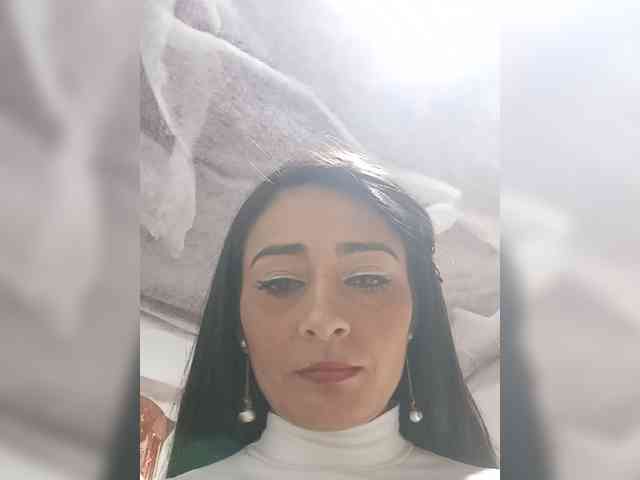 Bella-152 webcam