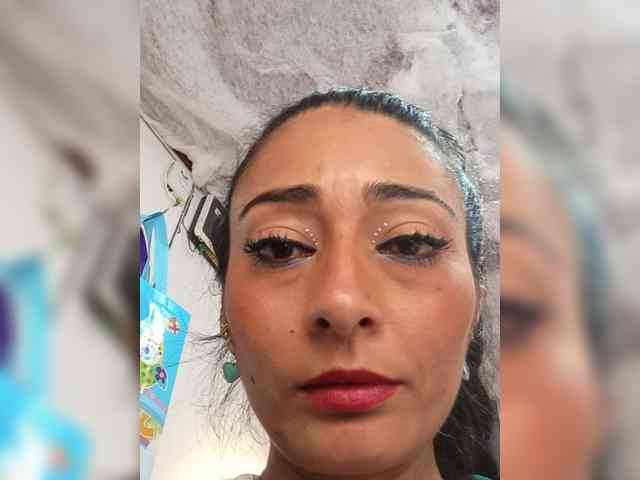 Bella-152 webcam