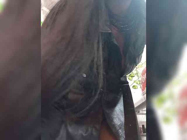 Bella-152 webcam