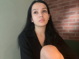 camillaa Porn Show