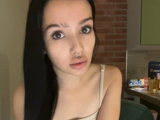 camillaa Porn Show