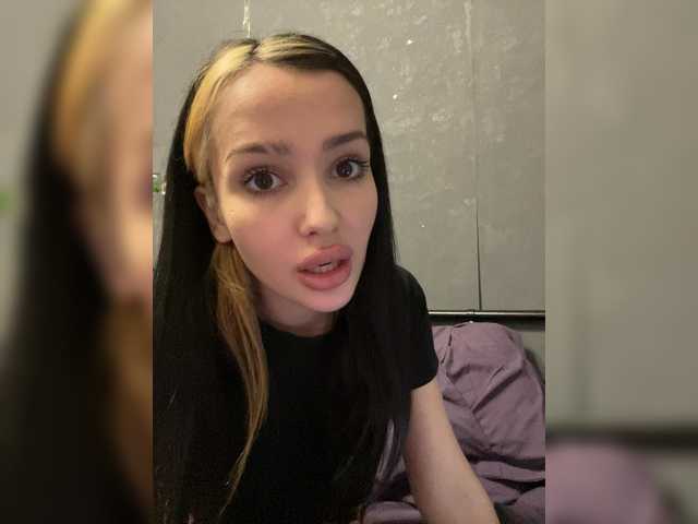 camillaa's BongaCams show and profile