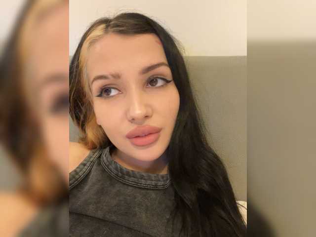 camillaa's BongaCams show and profile