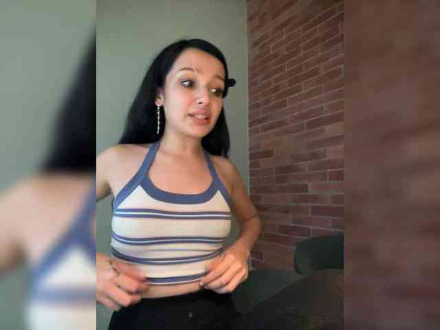 camillaa webcam