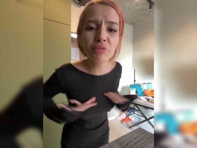 camillaa webcam