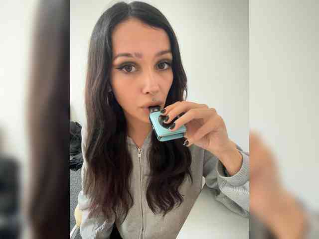 camillaa webcam