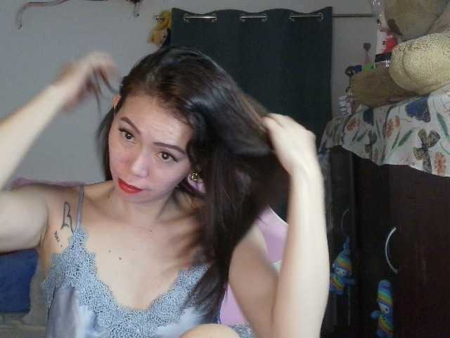 xyzhoney69 live webcam show