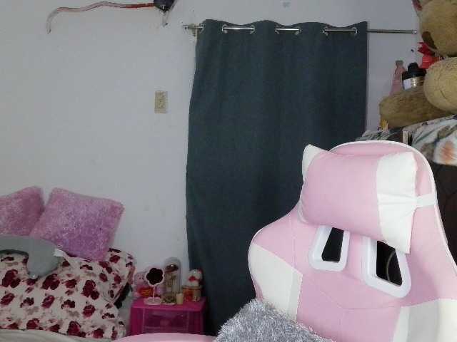 xyzhoney69 webcam