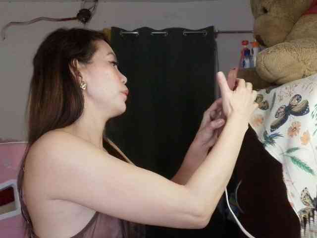 xyzhoney69 webcam