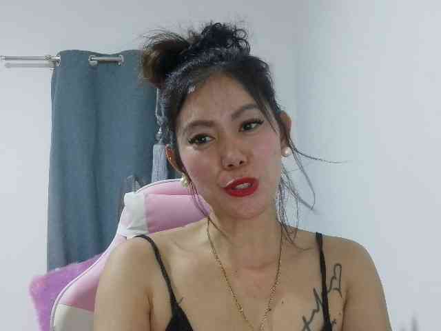 xyzhoney69 webcam