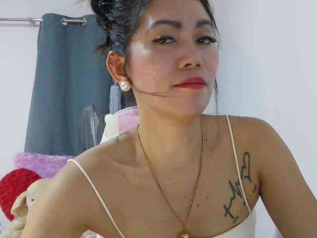 xyzhoney69 webcam