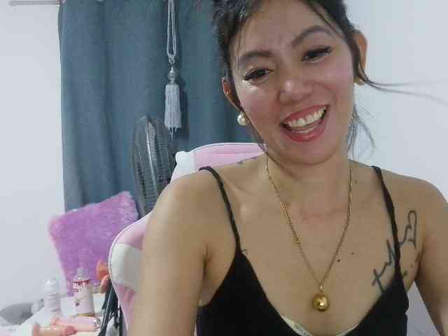 xyzhoney69 webcam