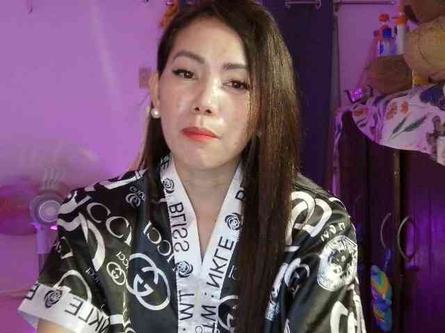 xyzhoney69 webcam