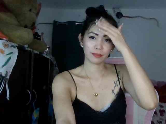 xyzhoney69 webcam