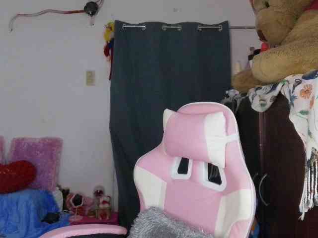 xyzhoney69 webcam
