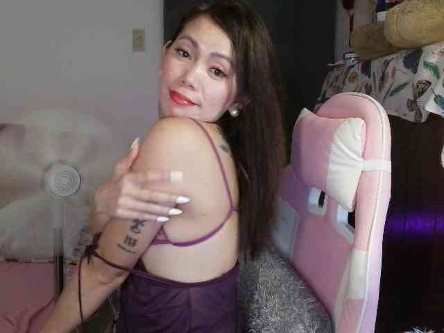 xyzhoney69 webcam