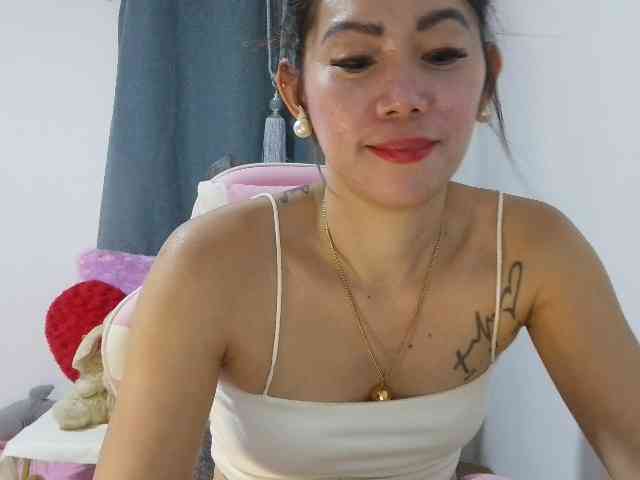 xyzhoney69 webcam