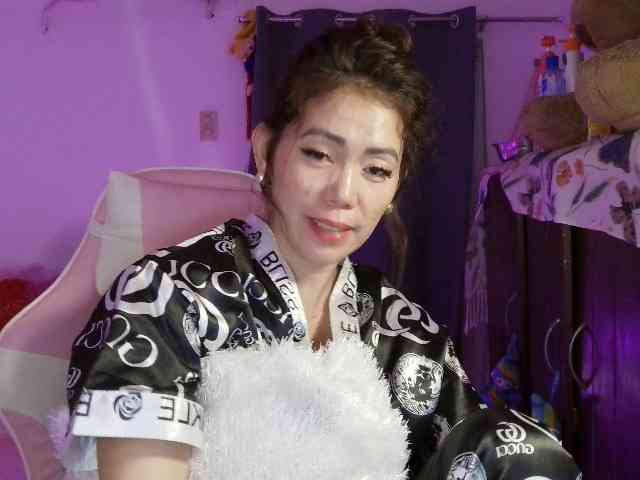 xyzhoney69 webcam