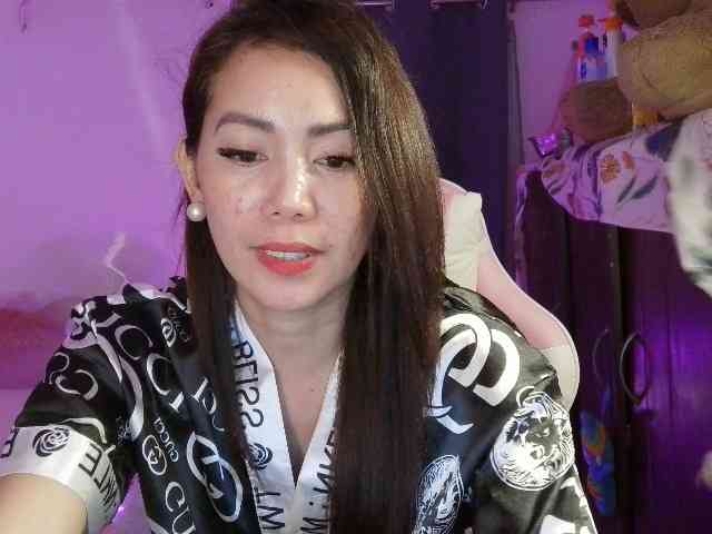 xyzhoney69 webcam