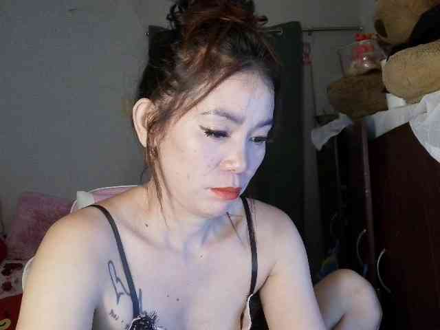 xyzhoney69 webcam
