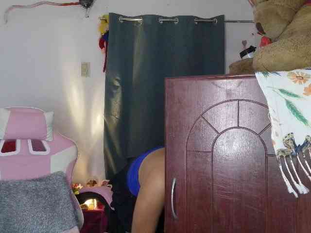 xyzhoney69 webcam