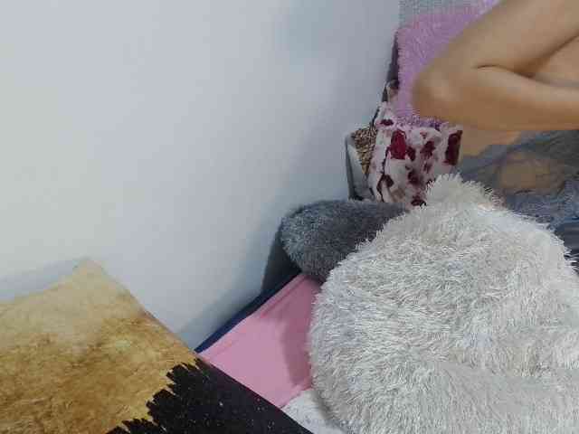 xyzhoney69 webcam