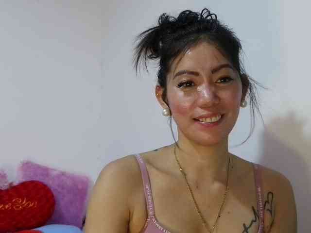 xyzhoney69 webcam